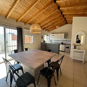https://luminoso-y-amplio-departamento.hotelsmendoza.com